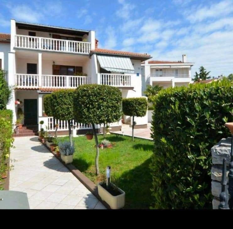 Tony Apartments Rovinj Eksteriør billede